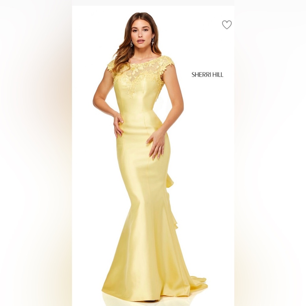 BRAND NEW! Gown. By Sherri Hill. Size 18